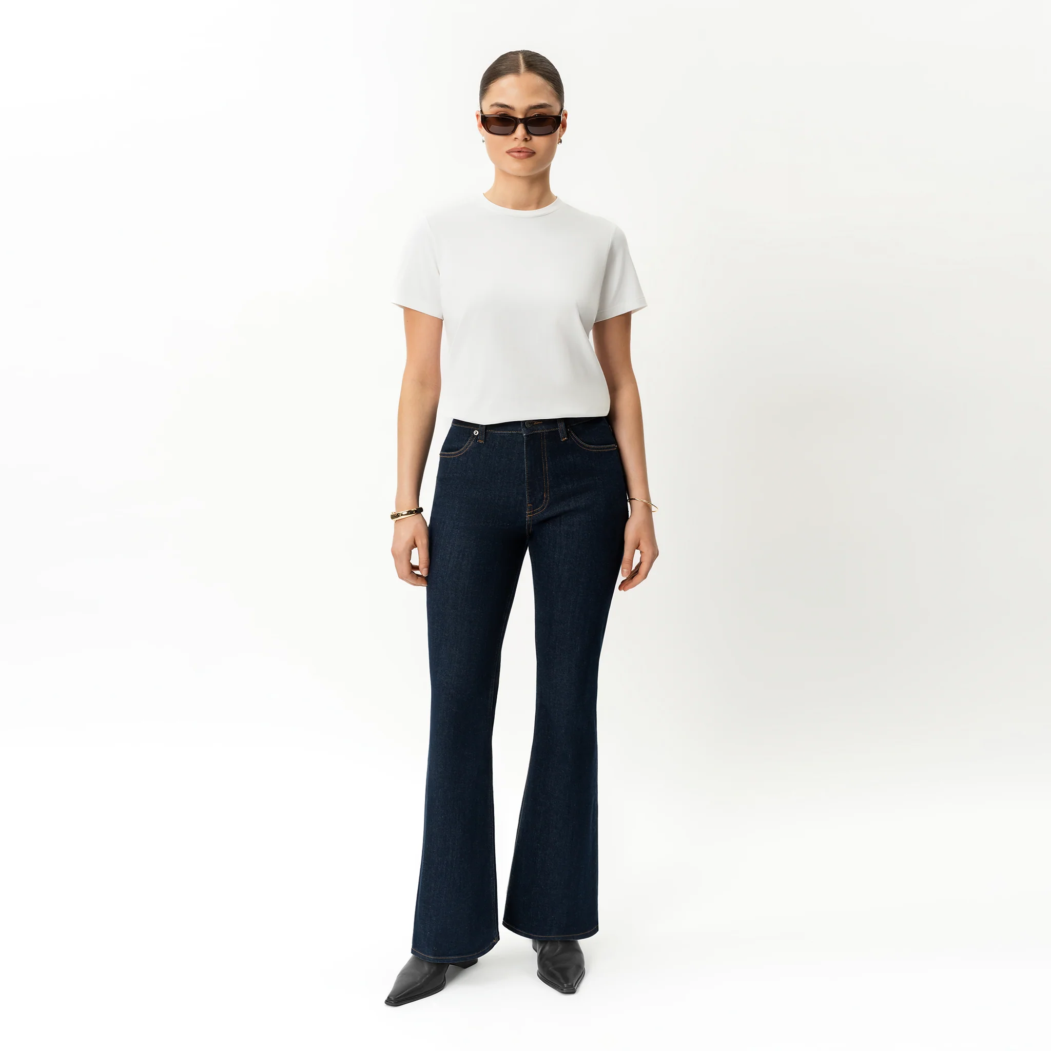 Bootcut ComfortDenimâ„¢ Jeans - Image 2