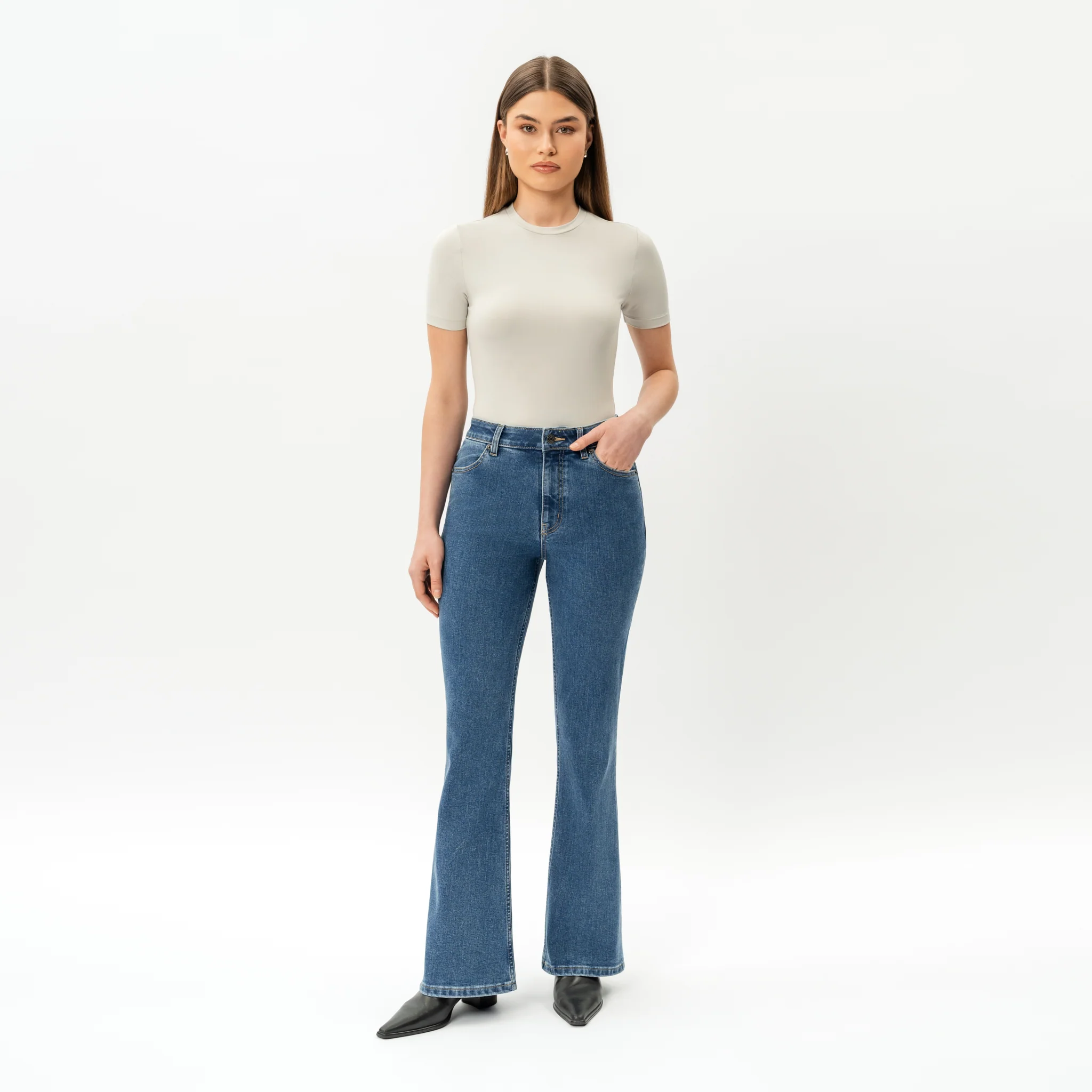 Bootcut ComfortDenimâ„¢ Jeans - Image 8