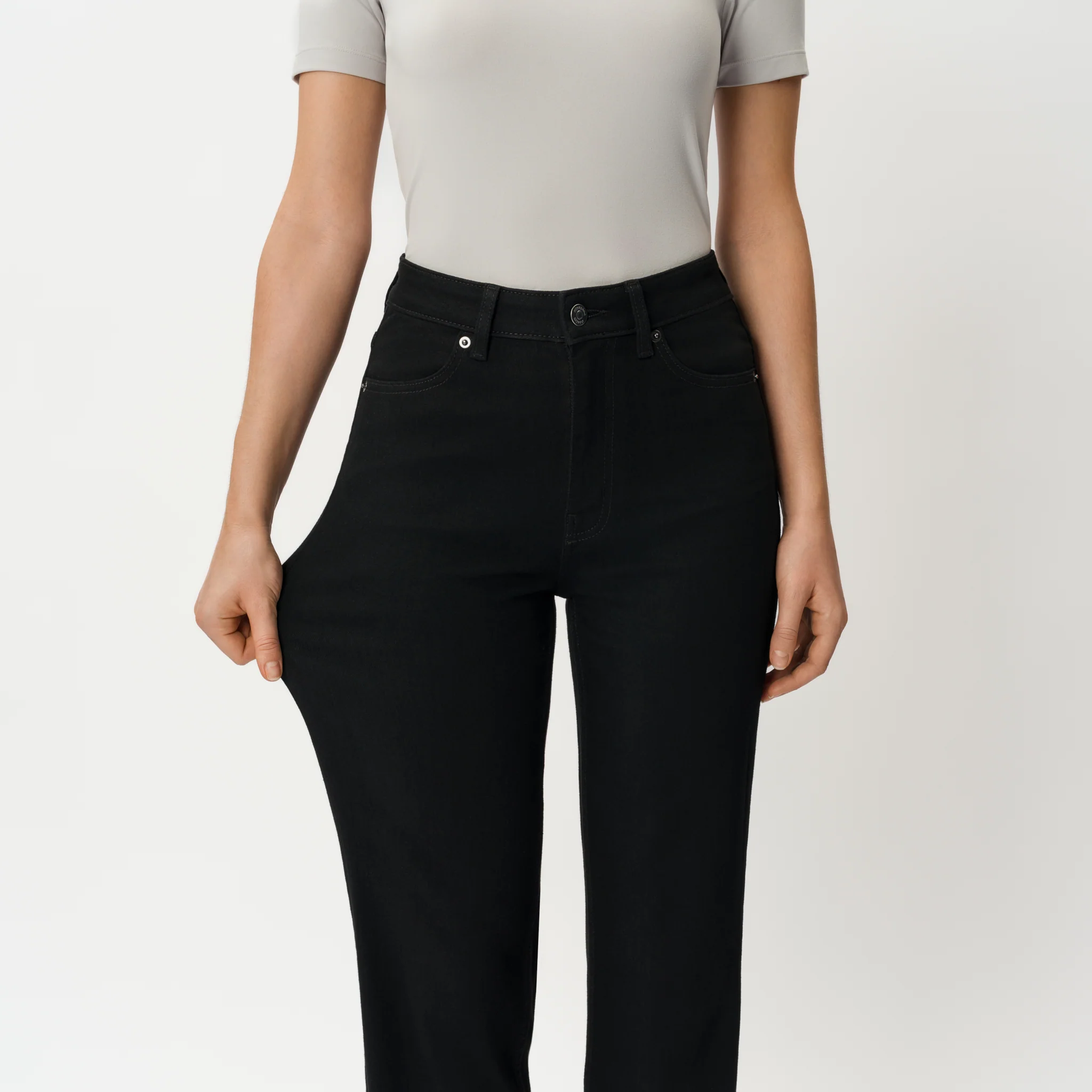 Classic Straight ComfortDenimâ„¢ Jeans - Image 5
