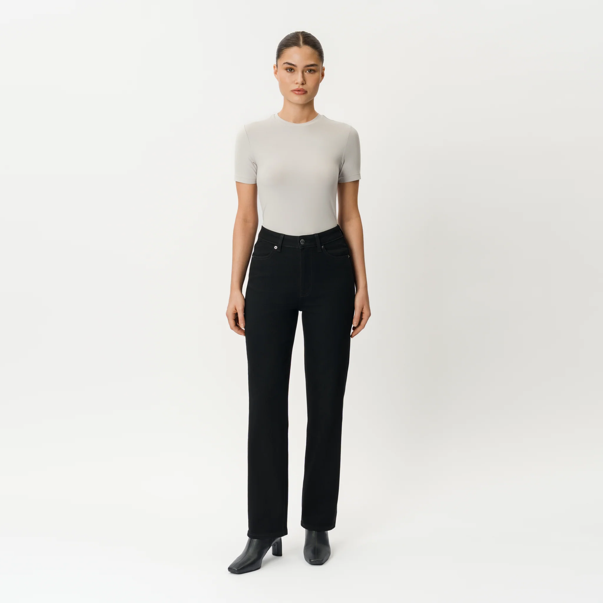 Classic Straight ComfortDenimâ„¢ Jeans - Image 8