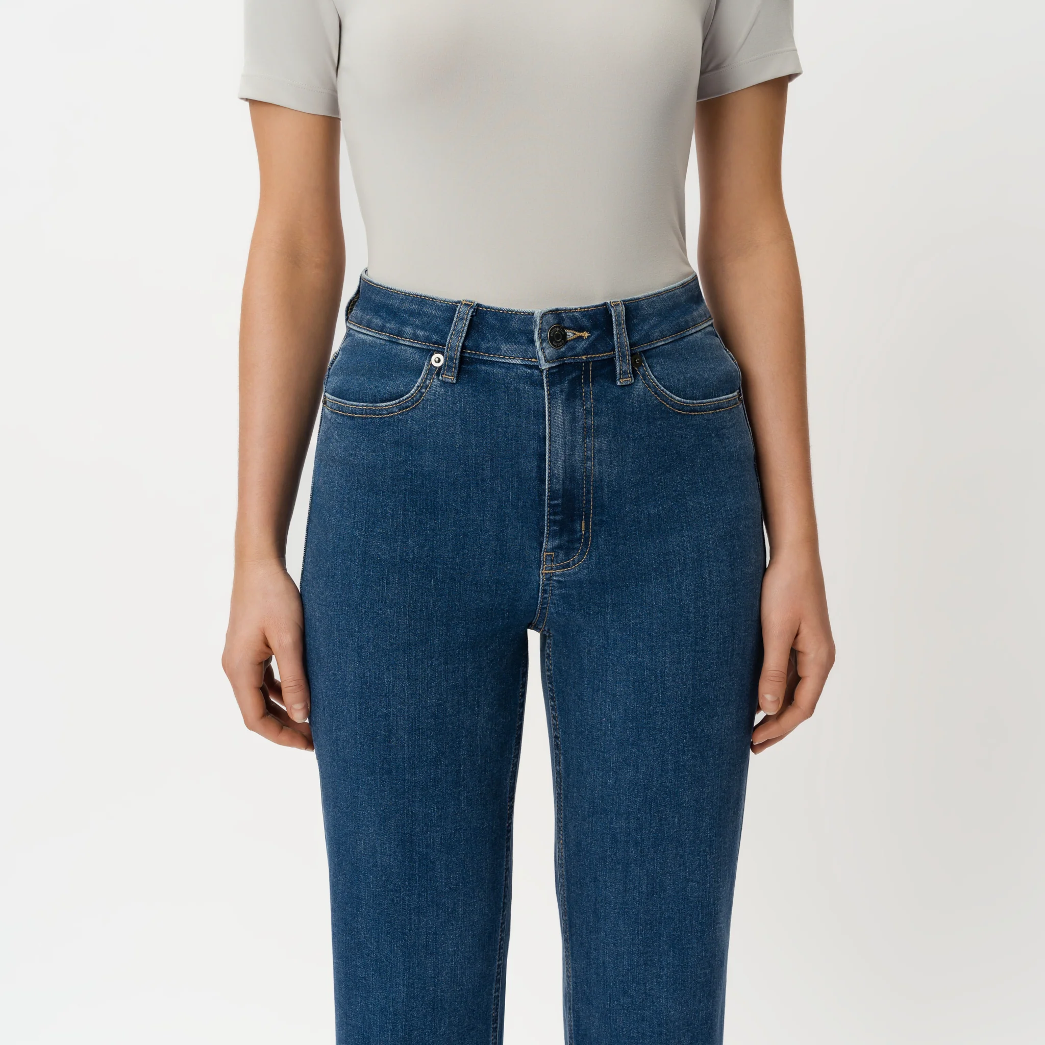 Classic Straight ComfortDenimâ„¢ Jeans - Image 8