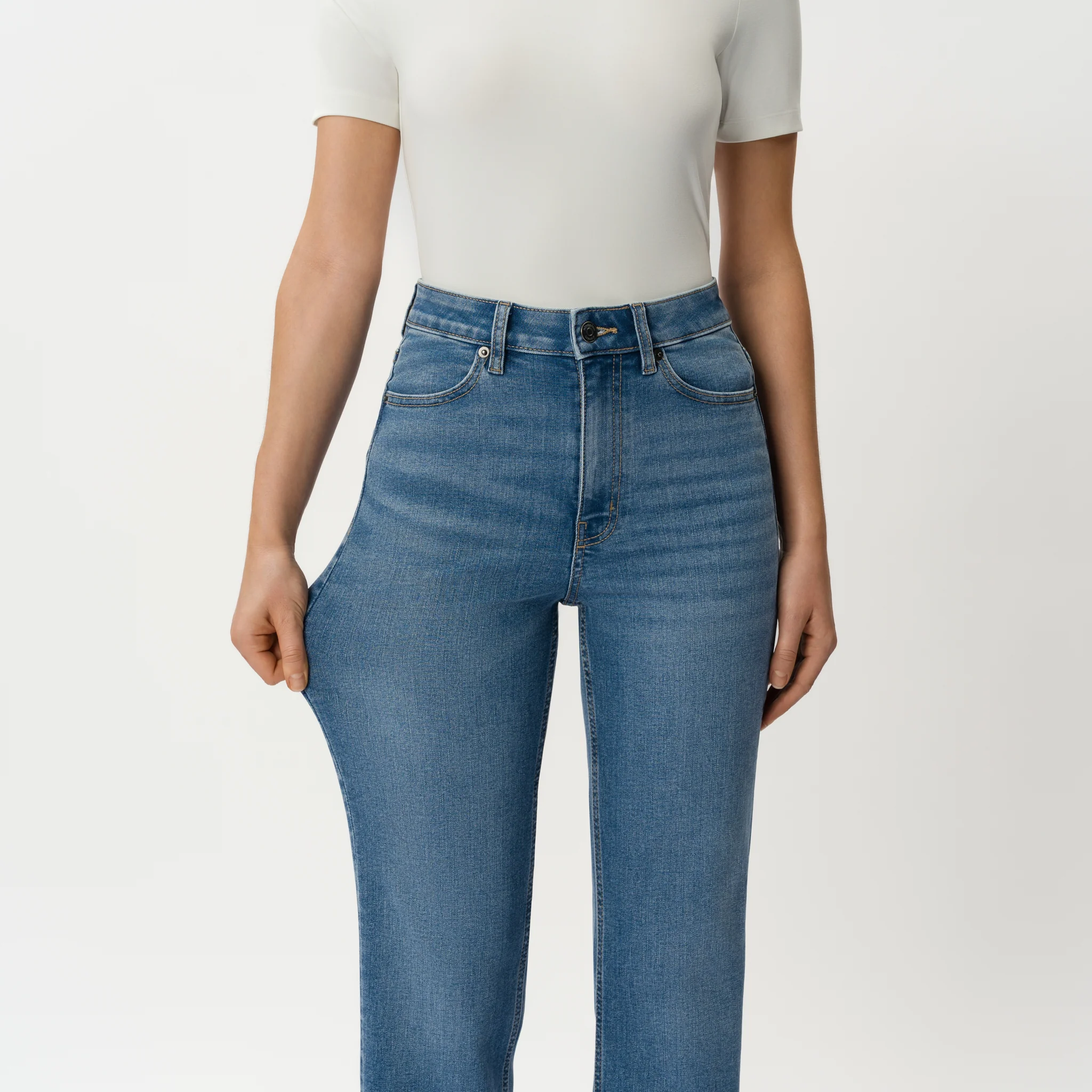 Classic Straight ComfortDenimâ„¢ Jeans - Image 4