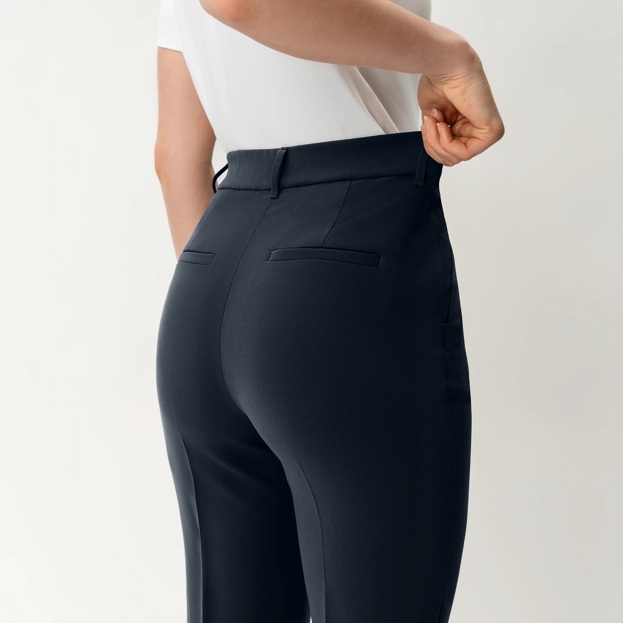 Crepe Slim Trouser - Image 3