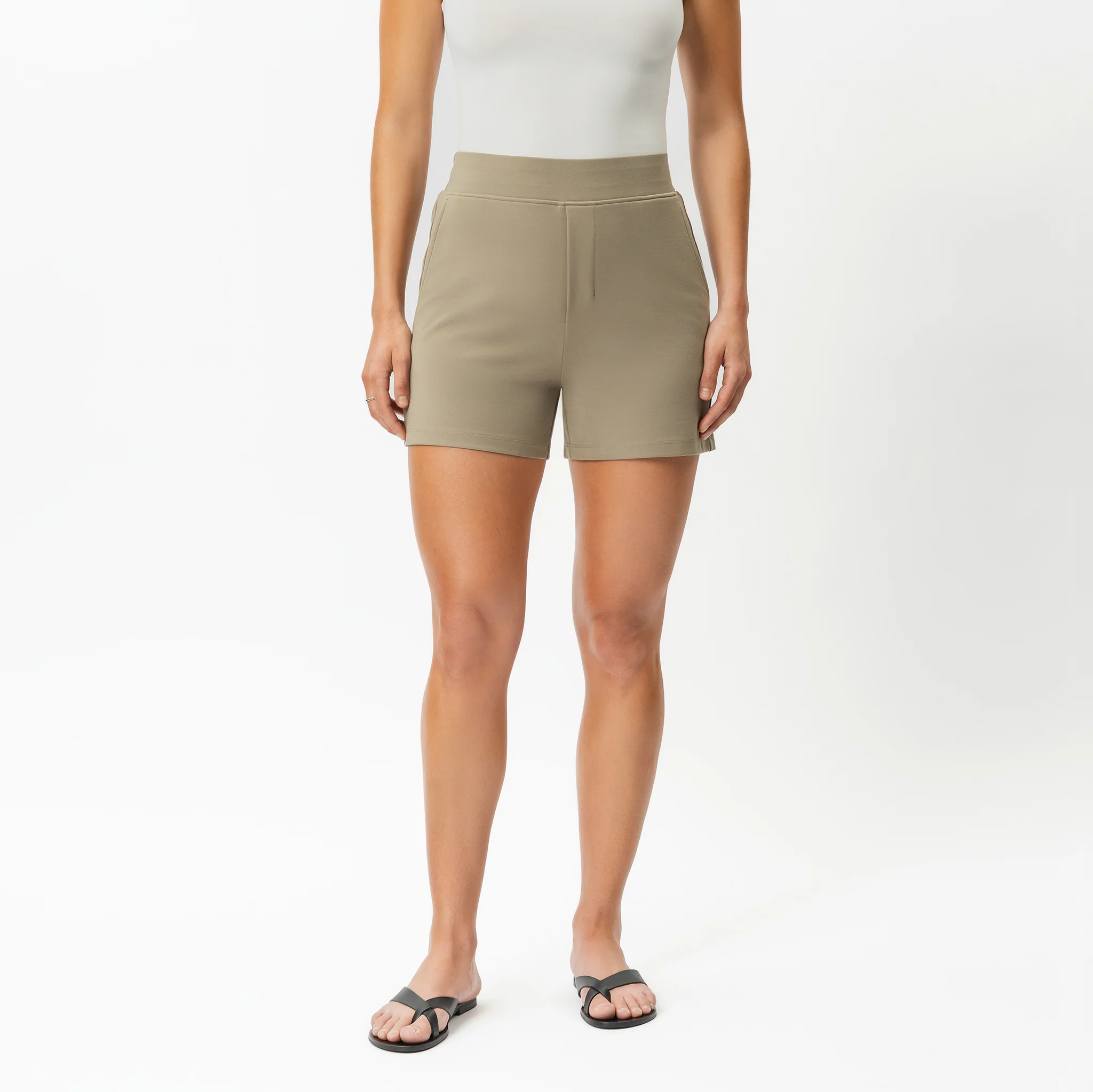 Light Ponte Shorts