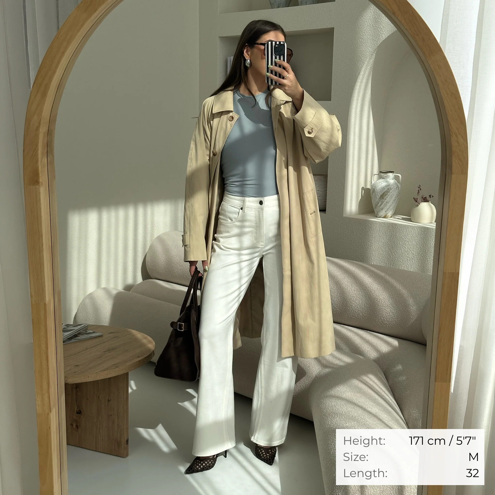 Relaxed ComfortDenimâ„¢ Jeans - Image 9