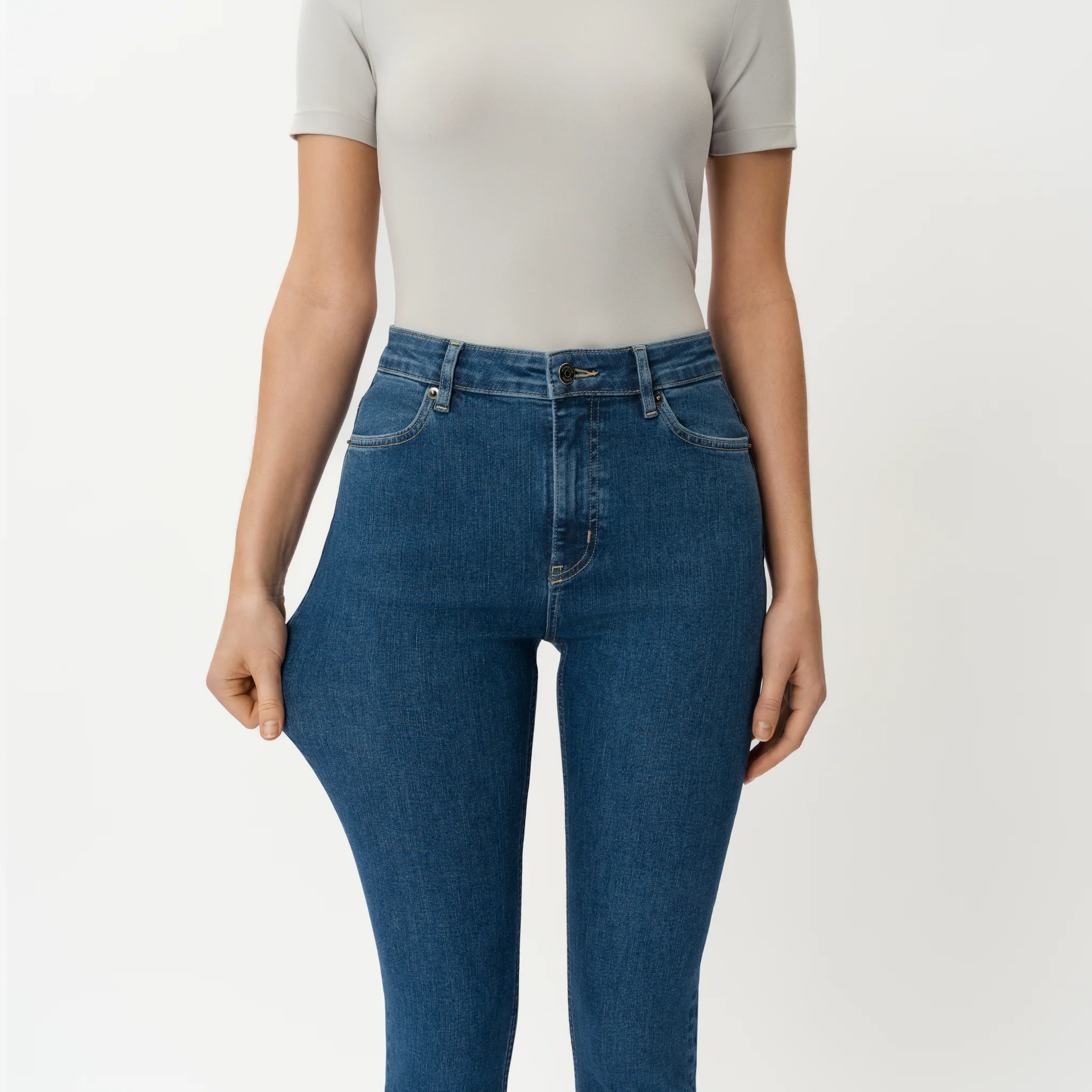 Skinny ComfortDenimâ„¢ Jeans - Image 4