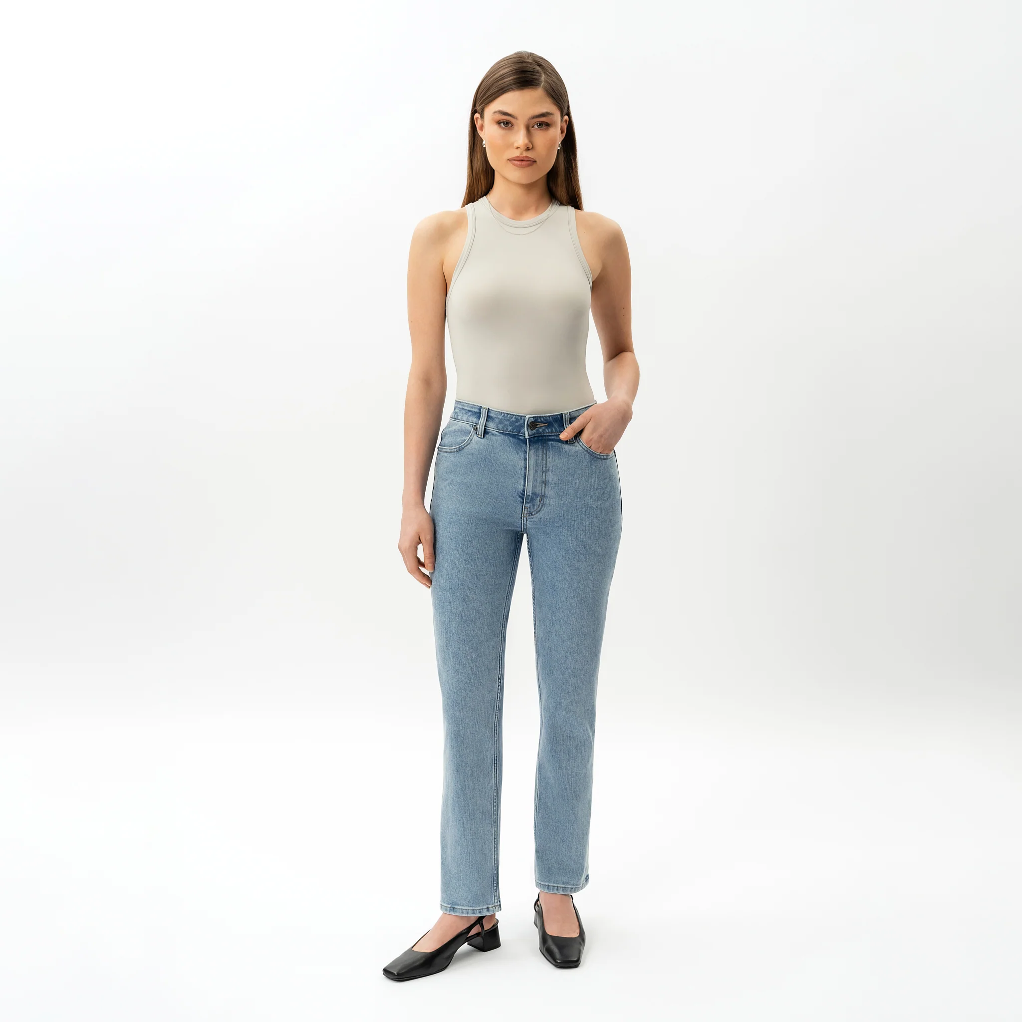 Slim ComfortDenimâ„¢ Jeans - Image 5