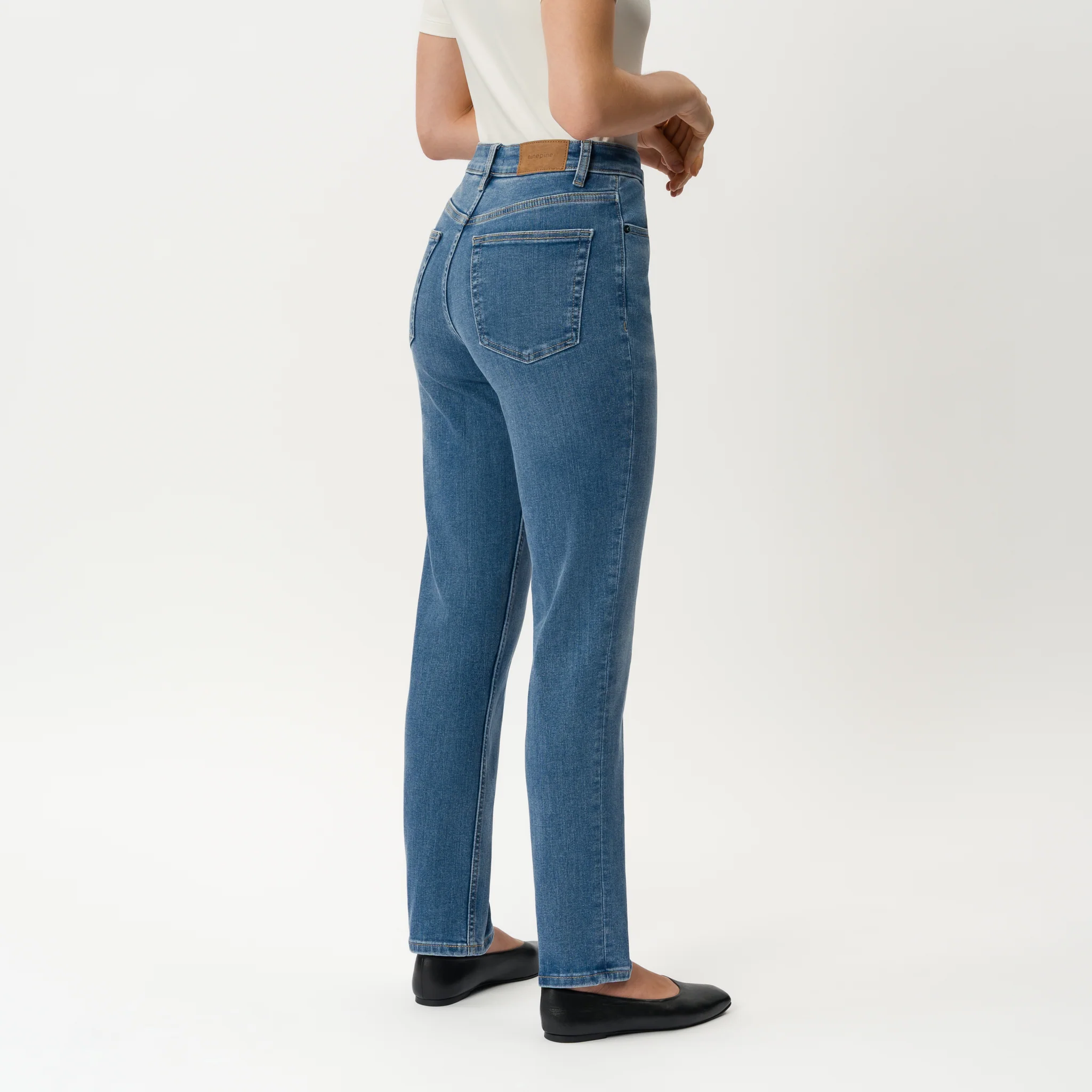 Slim ComfortDenimâ„¢ Jeans - Image 5