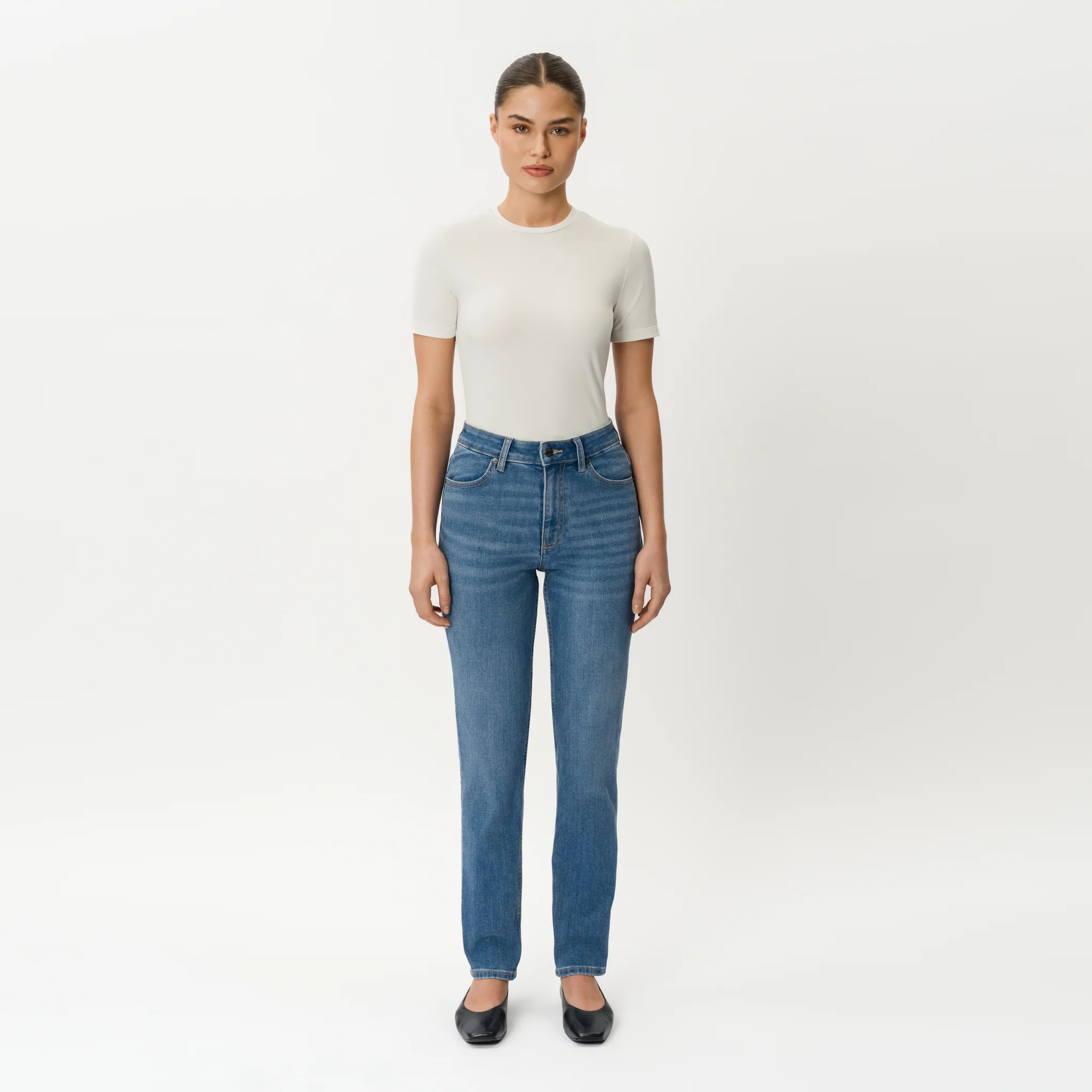 Slim ComfortDenimâ„¢ Jeans - Image 6