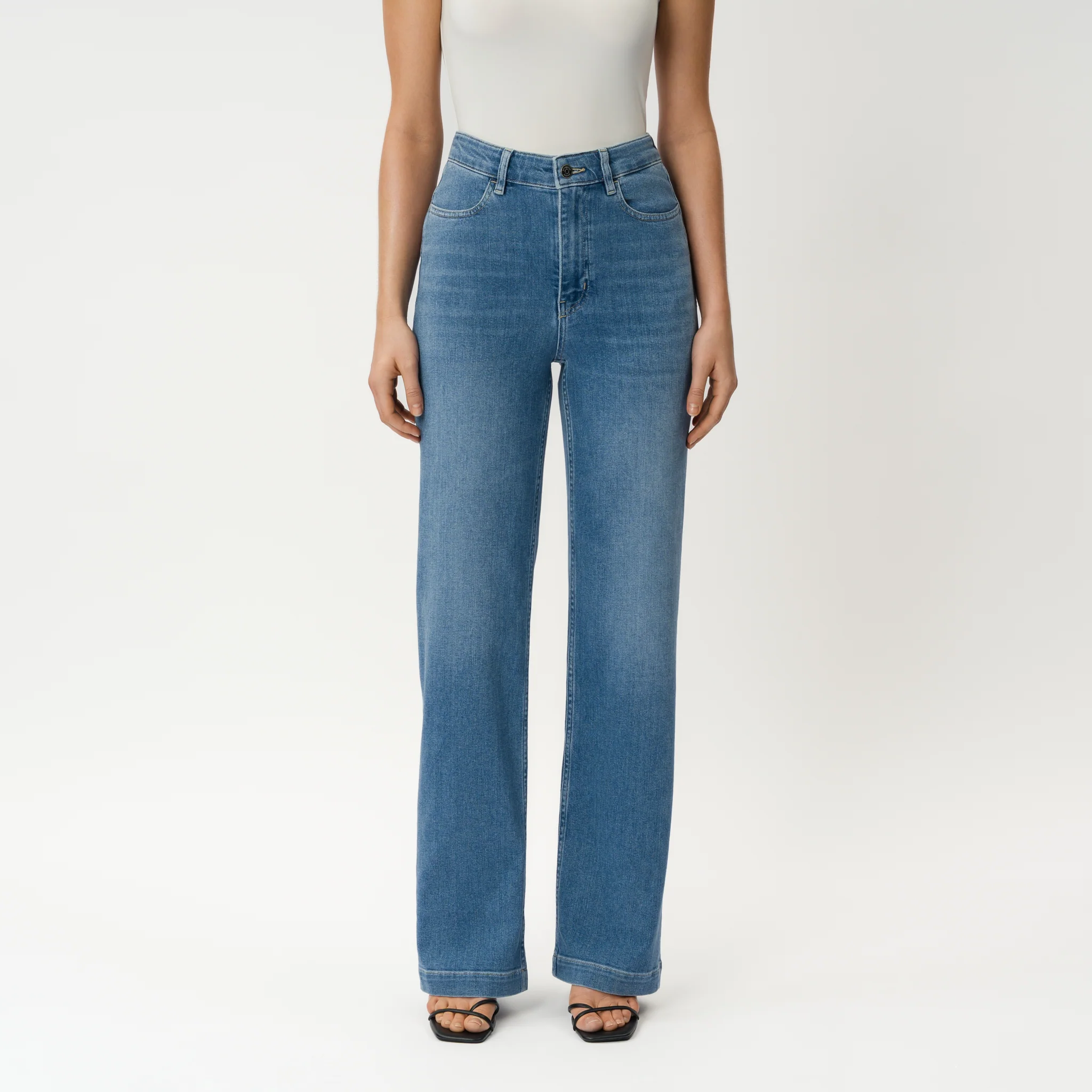 Summer ComfortDenimâ„¢ Jeans