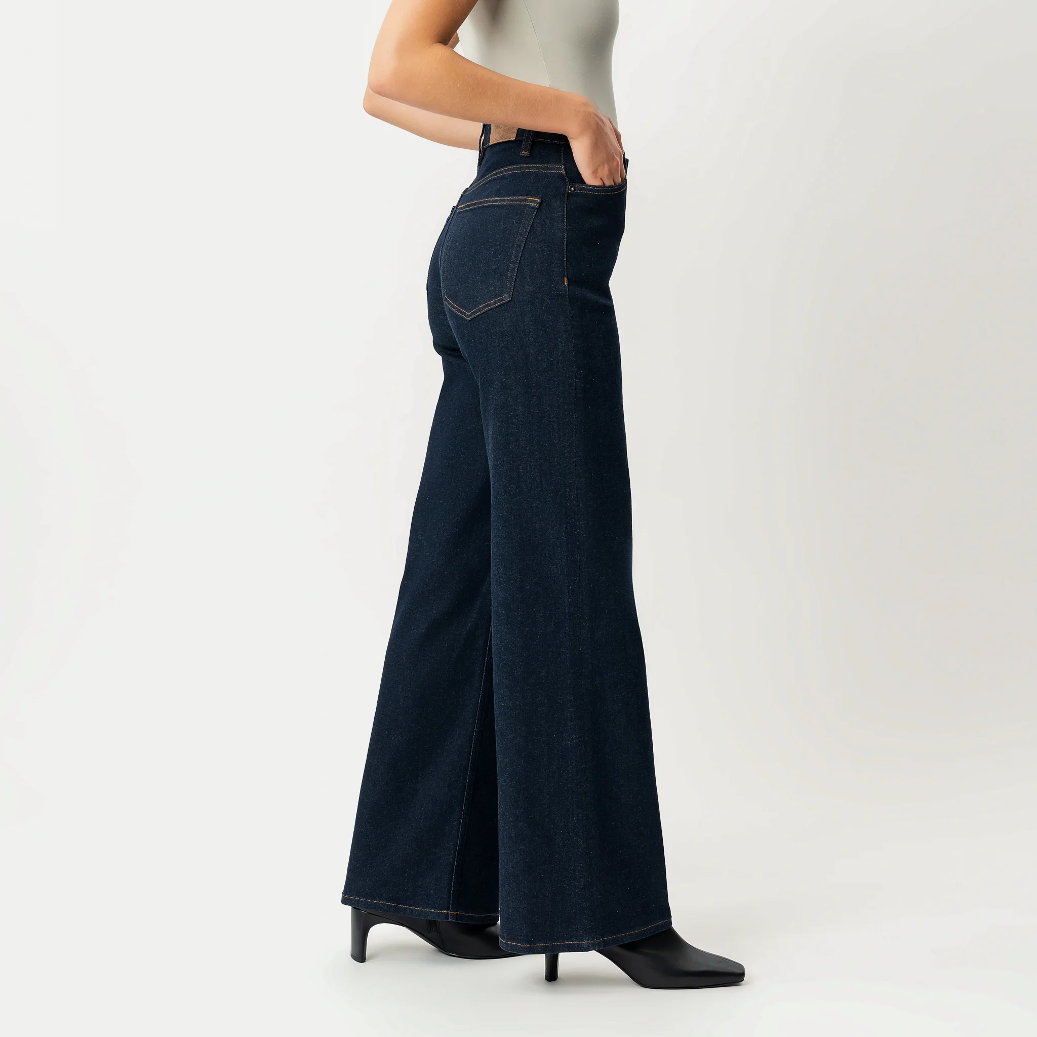 Wide ComfortDenimâ„¢ Jeans - Image 6