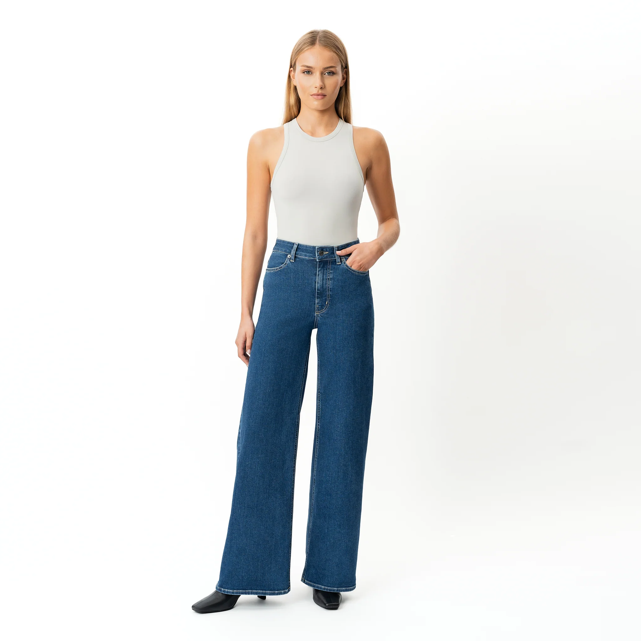Wide ComfortDenimâ„¢ Jeans - Image 5