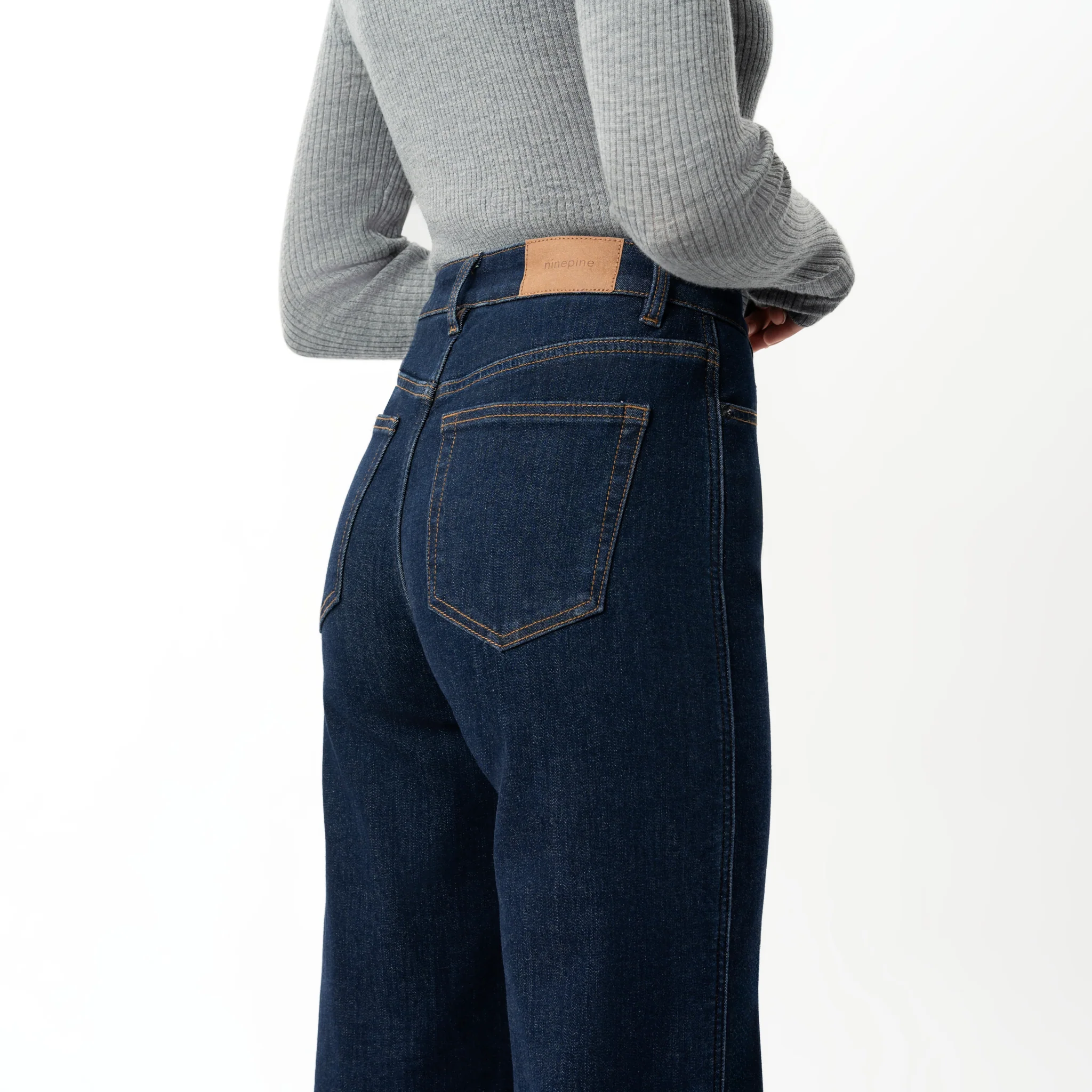 Winter FleeceDenimâ„¢ Relaxed Jeans - Image 11