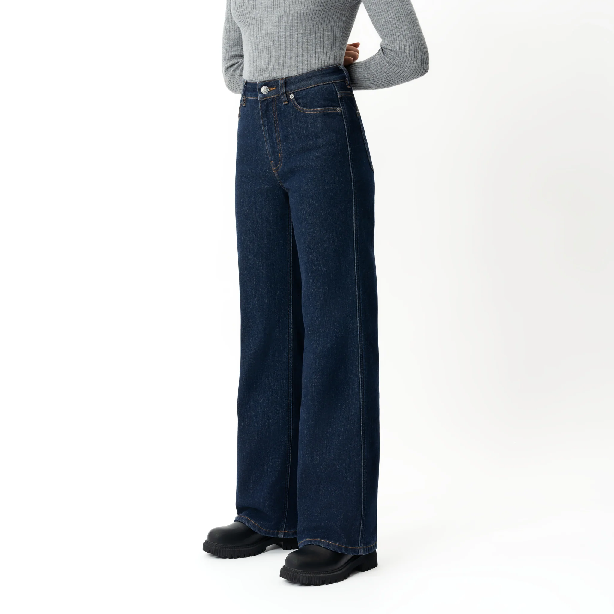 Winter FleeceDenimâ„¢ Relaxed Jeans - Image 8